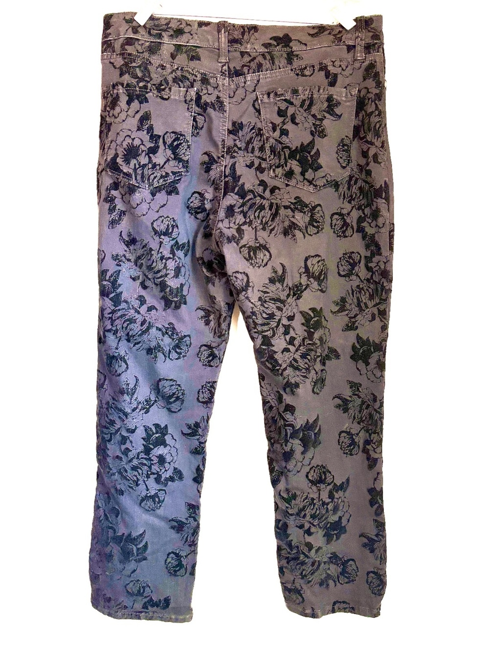 Bandolino Black Jeans with Velvet Floral Design 14